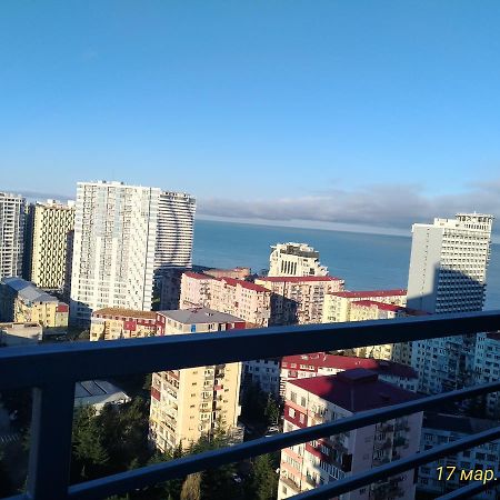 Apartamento Mariamis Hous Batumi Exterior foto